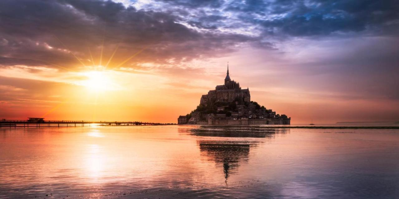 Chambres D'Hotes Avec Piscine Aux Agapanthes De Cromel - Mont Saint Michel Luaran gambar